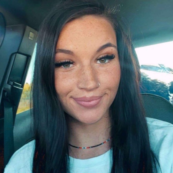 baylee_b410